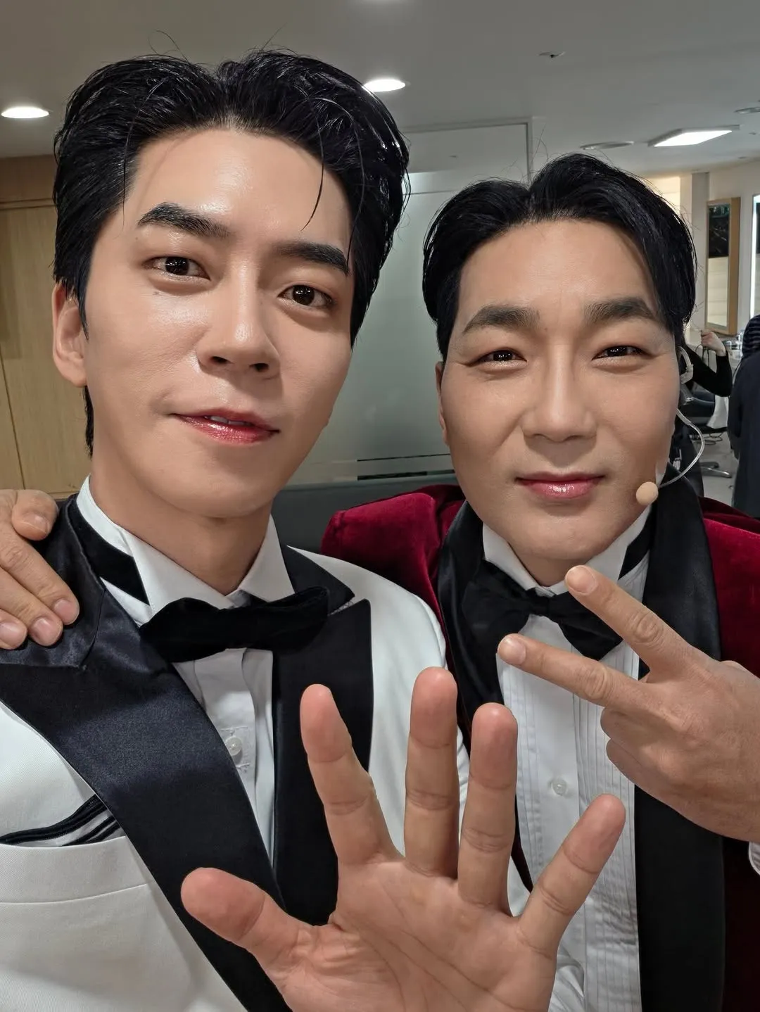 Sung-rok Shin, Actor, Instagram