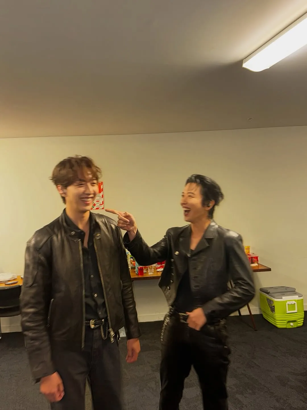 อีจองชิน, นักร้อง, อัปเดตอินสตาแกรม