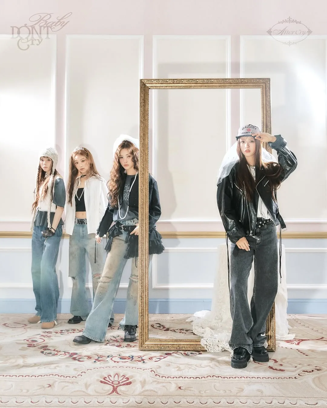 베이비돈크라이, 아이돌, 첫 앨범