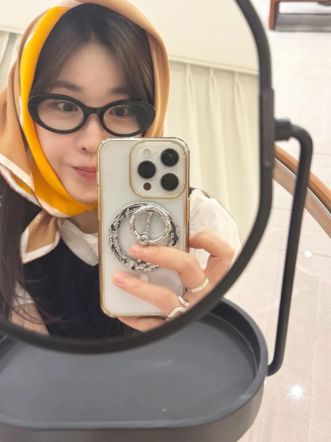 Lee Hae-ri, penyanyi, keseharian