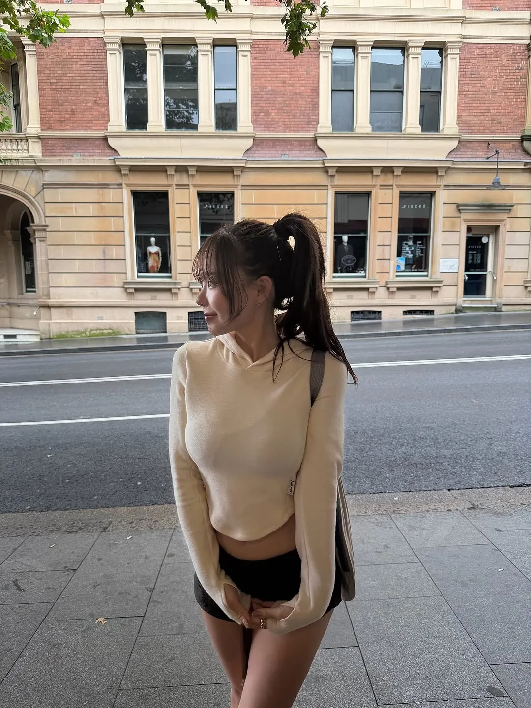 “Nụ cười giữa ngày mưa” Hong Young-gi, một ngày ở Sydney