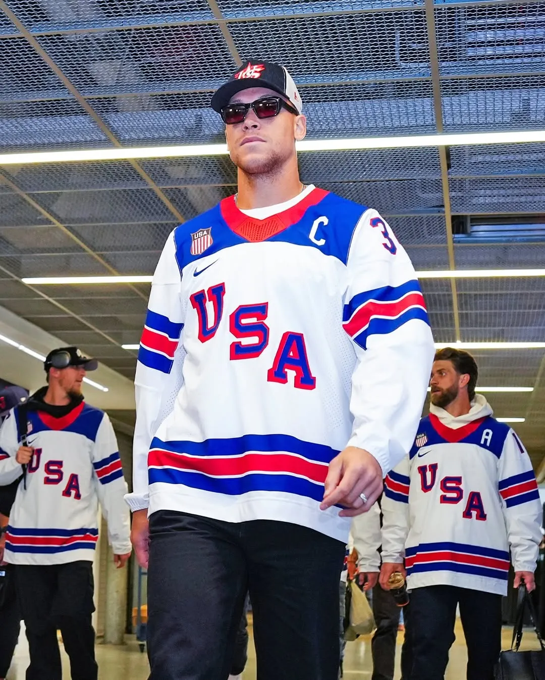 MLB, Clássico Mundial de Beisebol, Seleção dos EUA, uniforme de hóquei no gelo, final