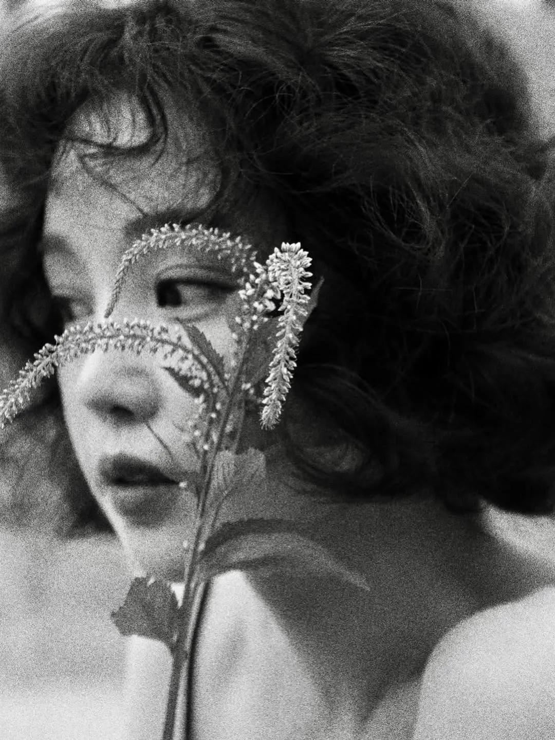 Nam Gyu-ri, diễn viên, ảnh đen-trắng