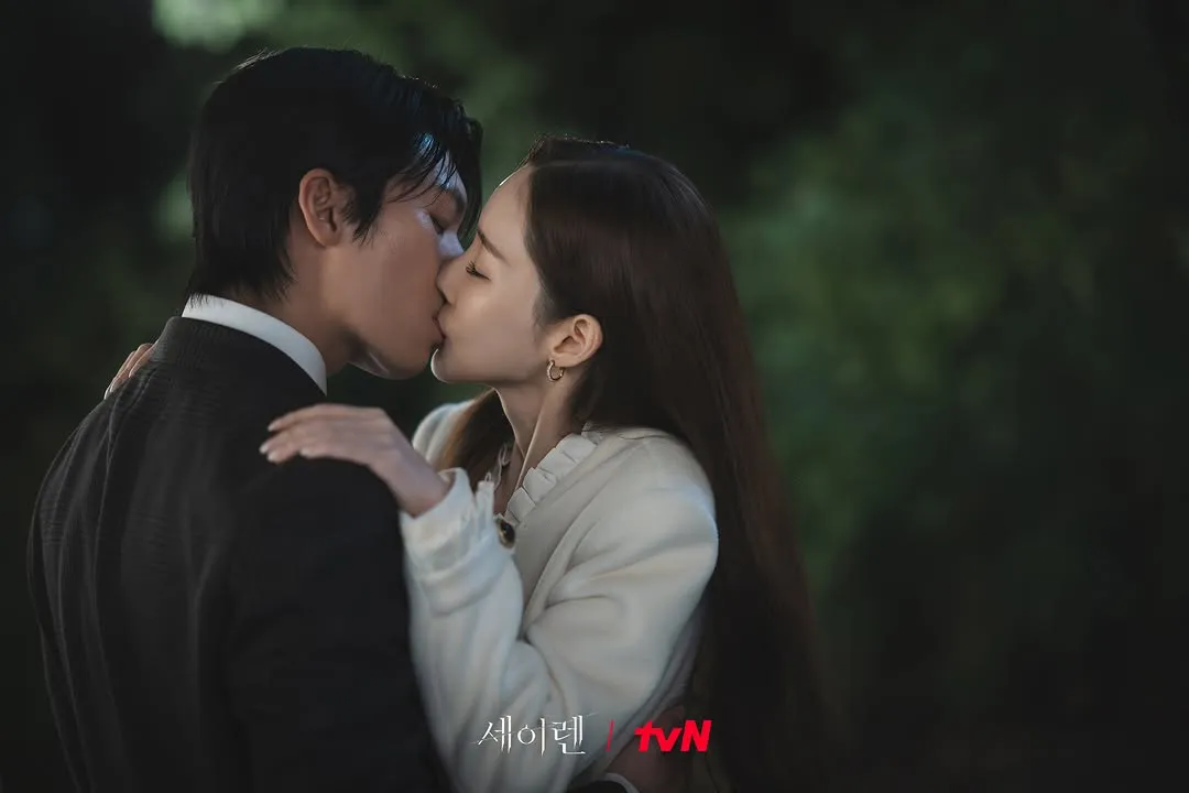 설아💗우석, 설레는 키스신 공개