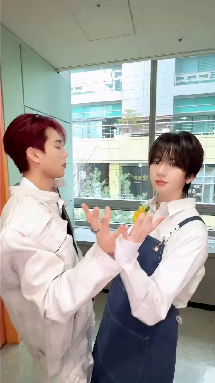 P1Harmony, Intak, thử thách Trophy, 82MAJOR, Instagram