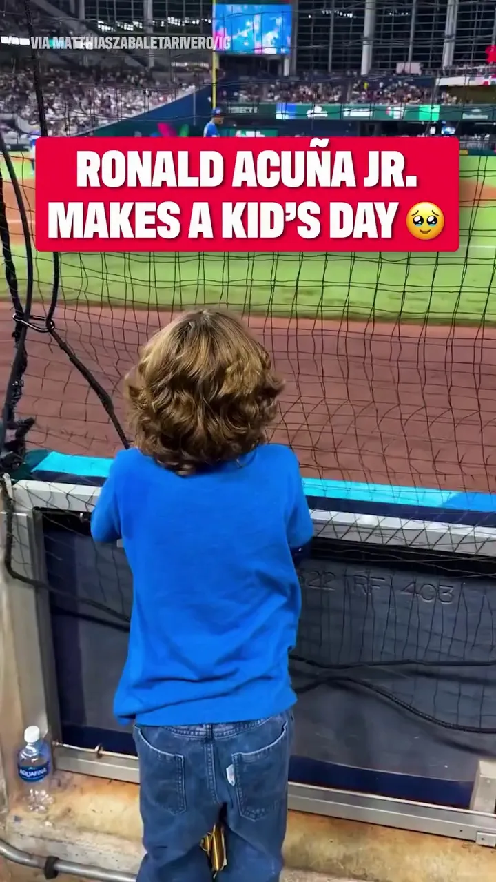 โรนัลด์ อาคูญา จูเนียร์, MLB, ของขวัญ