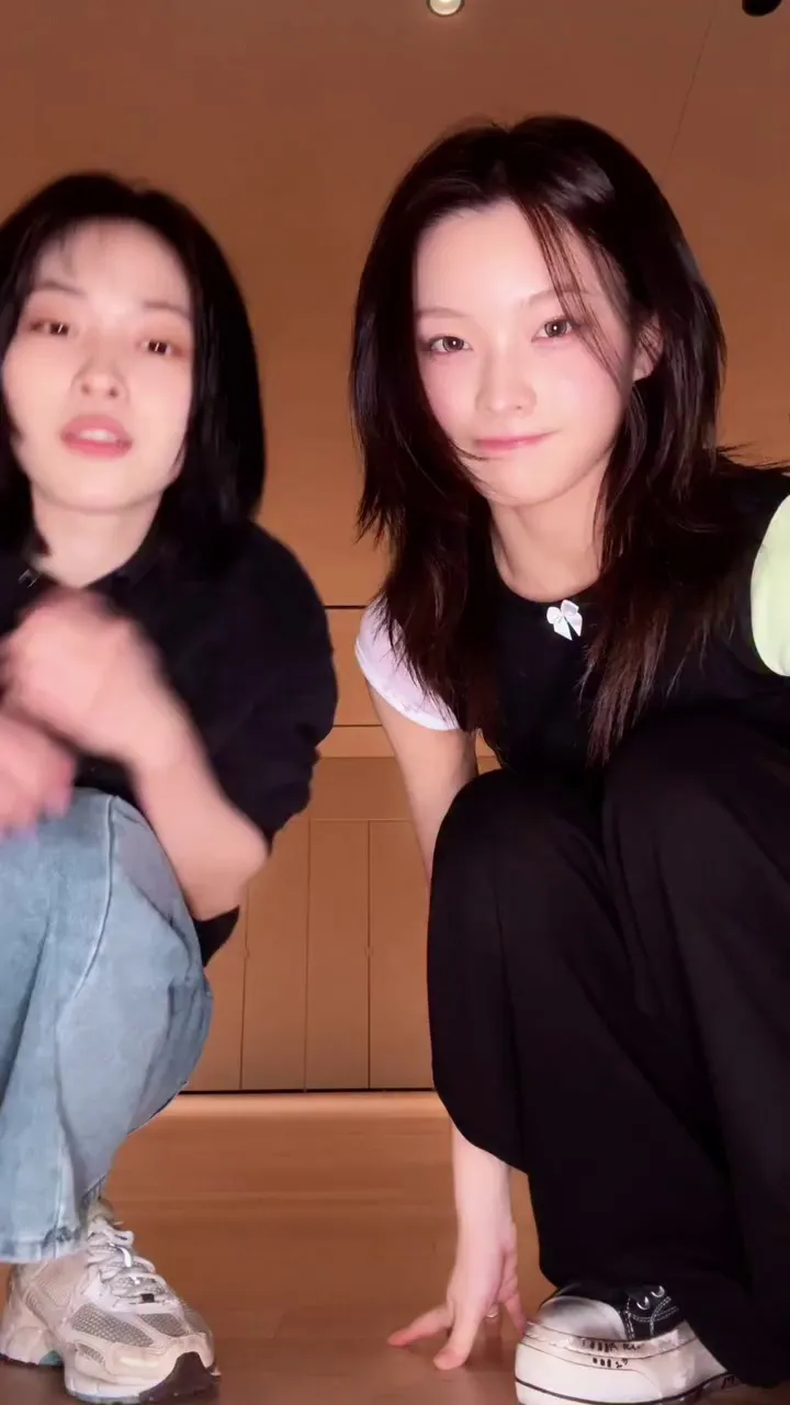 아일릿, 가수, 업데이트