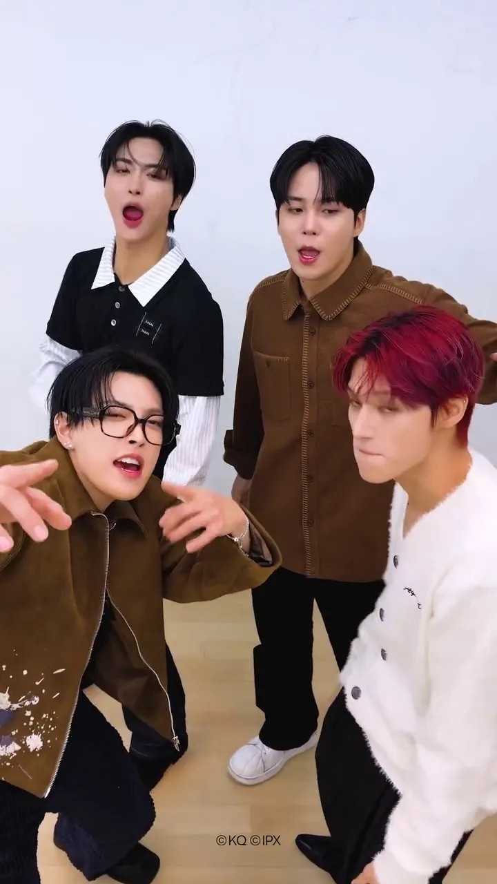 ATEEZ, 偶像, Instagram