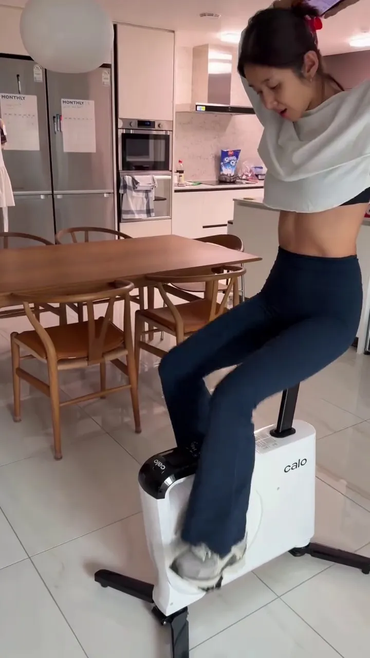 김빈우, 배우, 실내 자전거