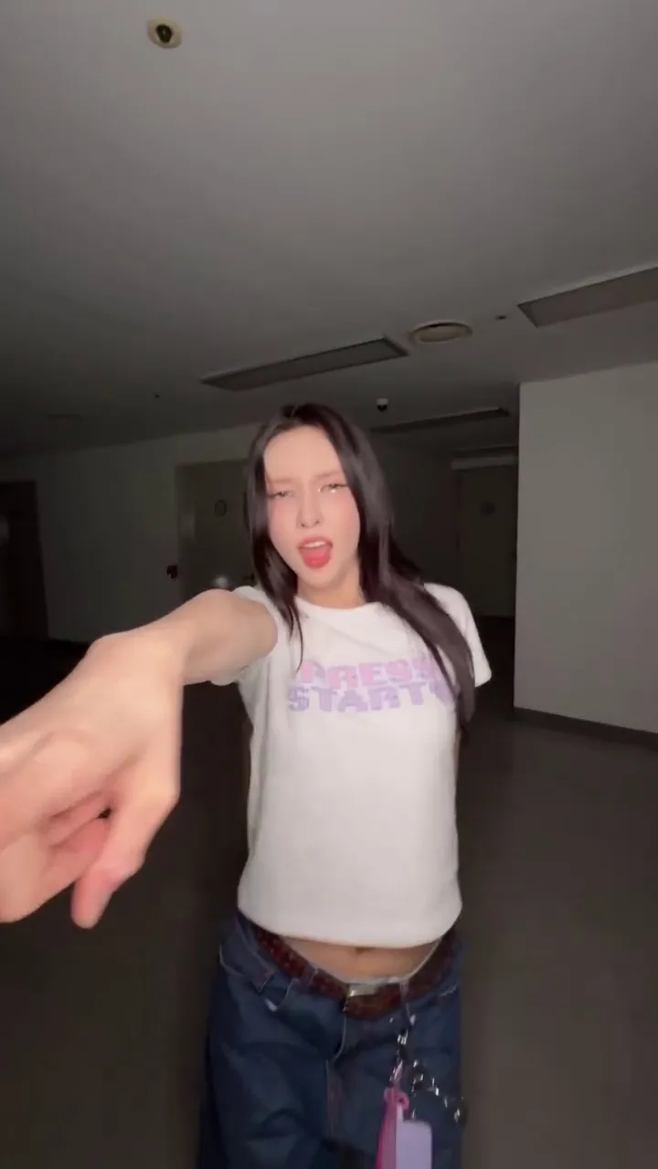 아일릿, 가수, 인스타그램업데이트