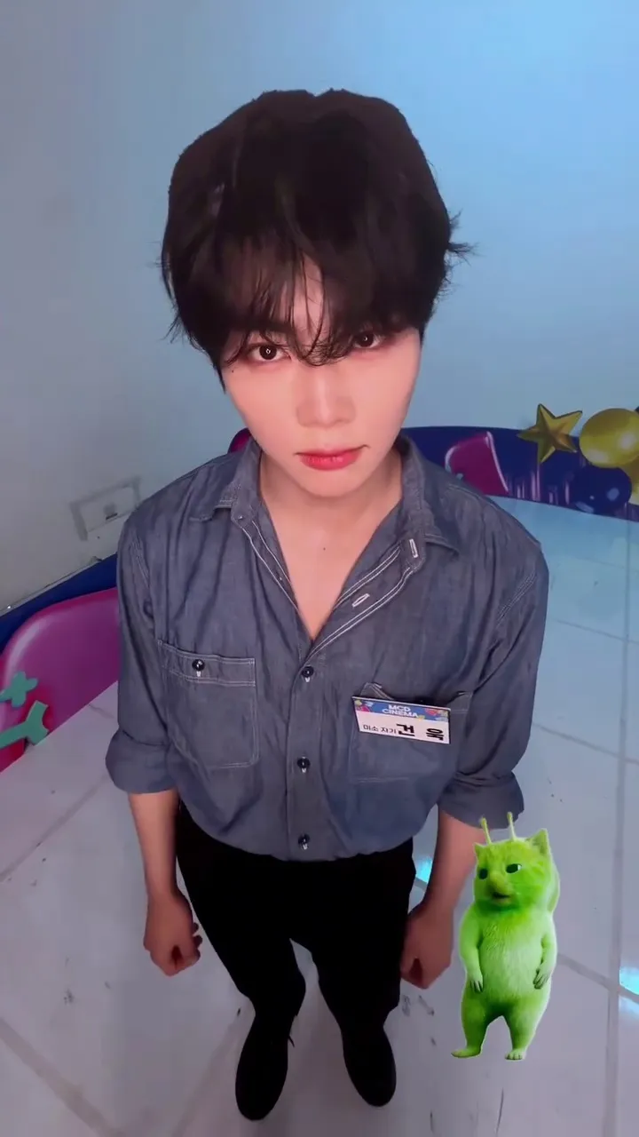 ZEROBASEONE, Idol, Instagram