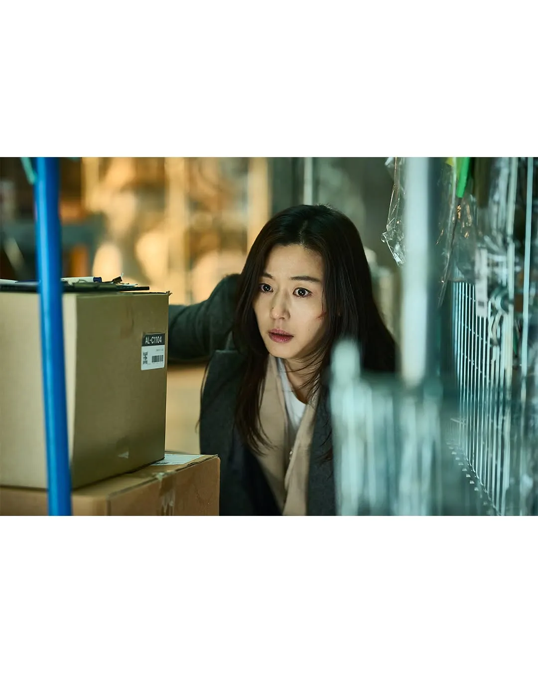 Thế giới mới của đạo diễn Yeon Sang-ho, ảnh tĩnh của 'Quần Thể' được công bố