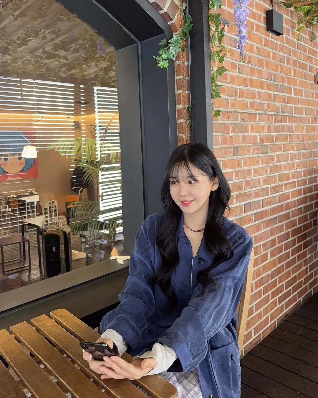 Raina, Penyanyi, Instagram