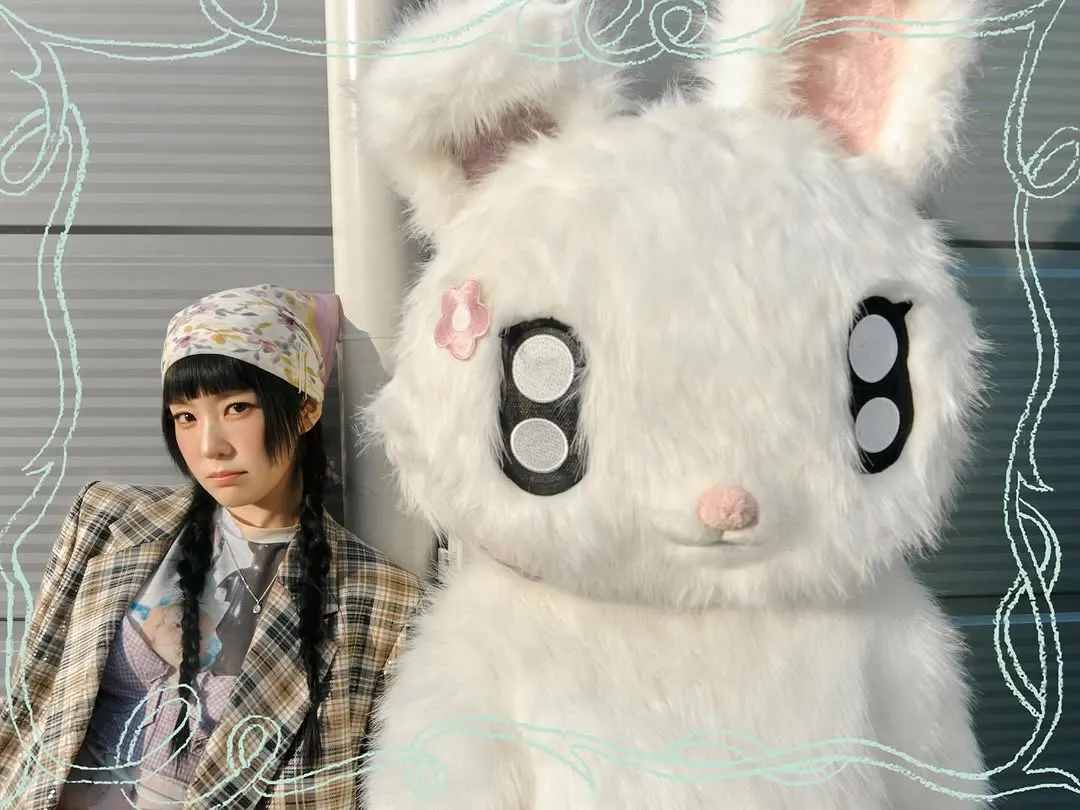 Irene Red Velvet memancarkan pesona imut