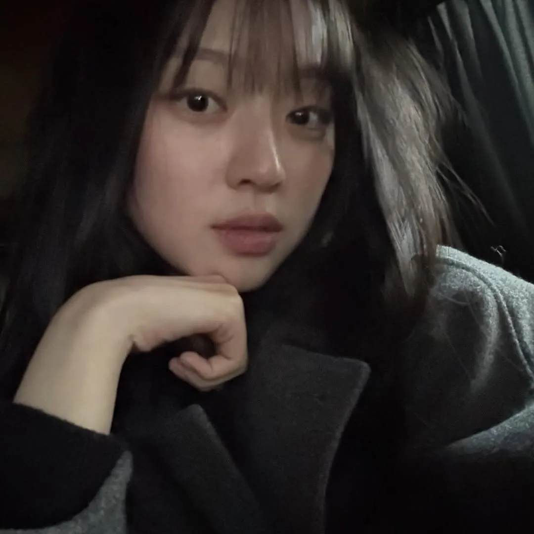 อีซูมิน, เซลฟี่, อินสตาแกรม, ปฏิกิริยาแฟนๆ, อัปเดต