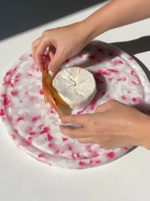 Lee Ji-hye, kitchen item, cutting board, event, Instagram