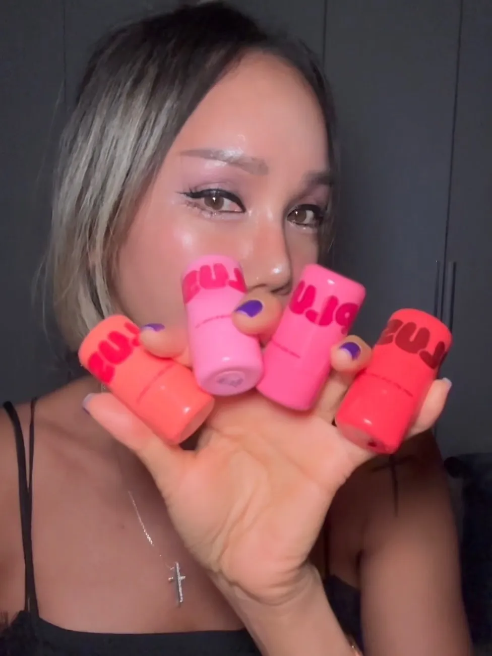 김송, 플러쉬, 립틴트, 치크틴트, 인스타그램