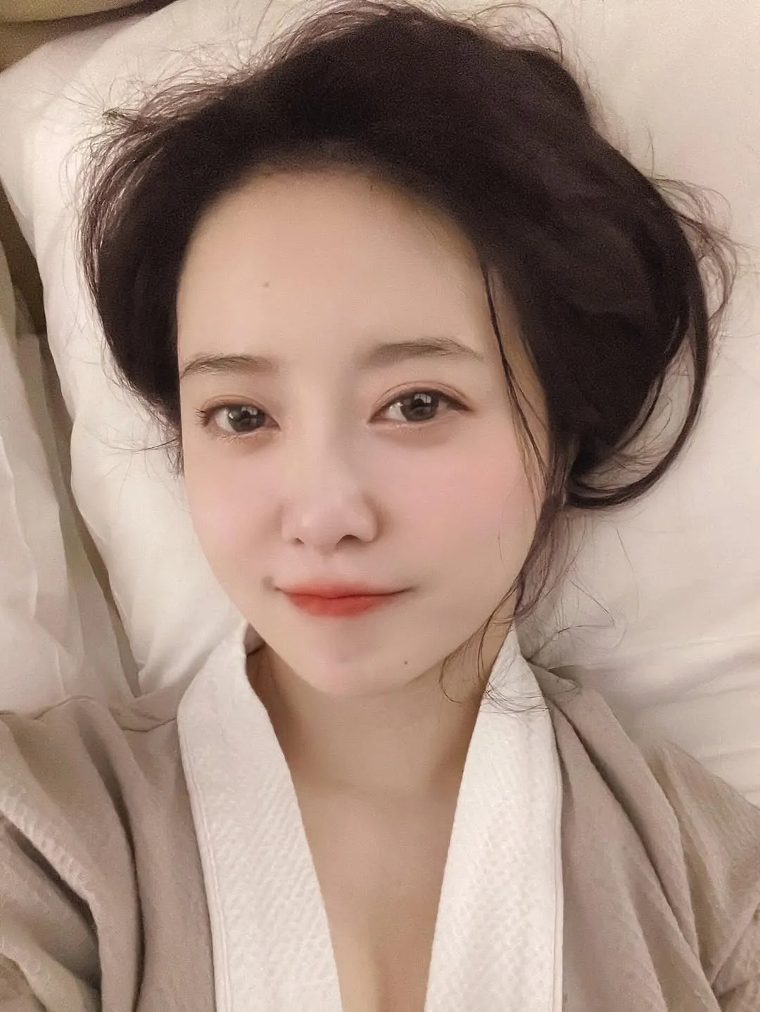 구혜선, 밤샘 핸드메이드로 팬들 사로잡다