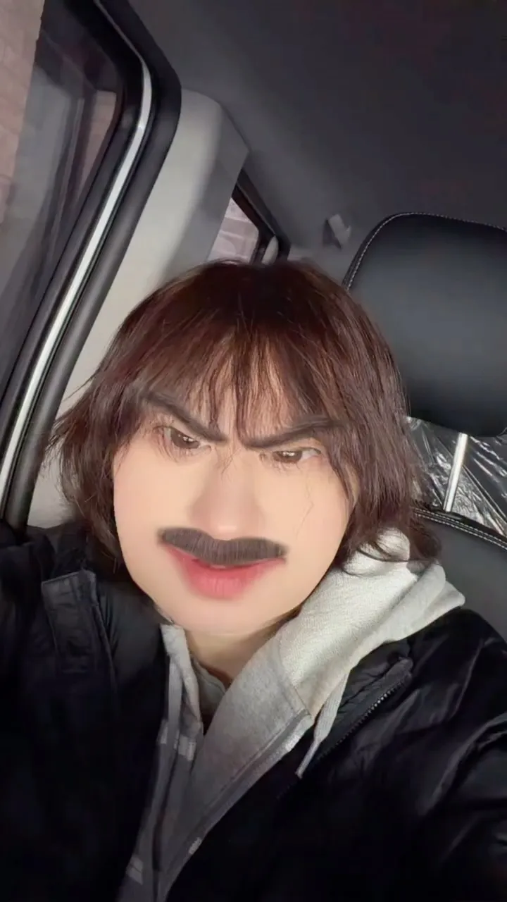 유쾌한 최강희, 바쁨 속 웃음