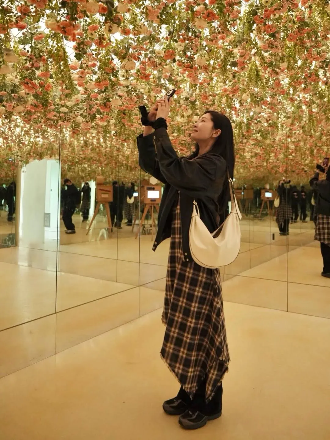 รยูอีซอ, บันทึกการเยือน, อินสตาแกรม