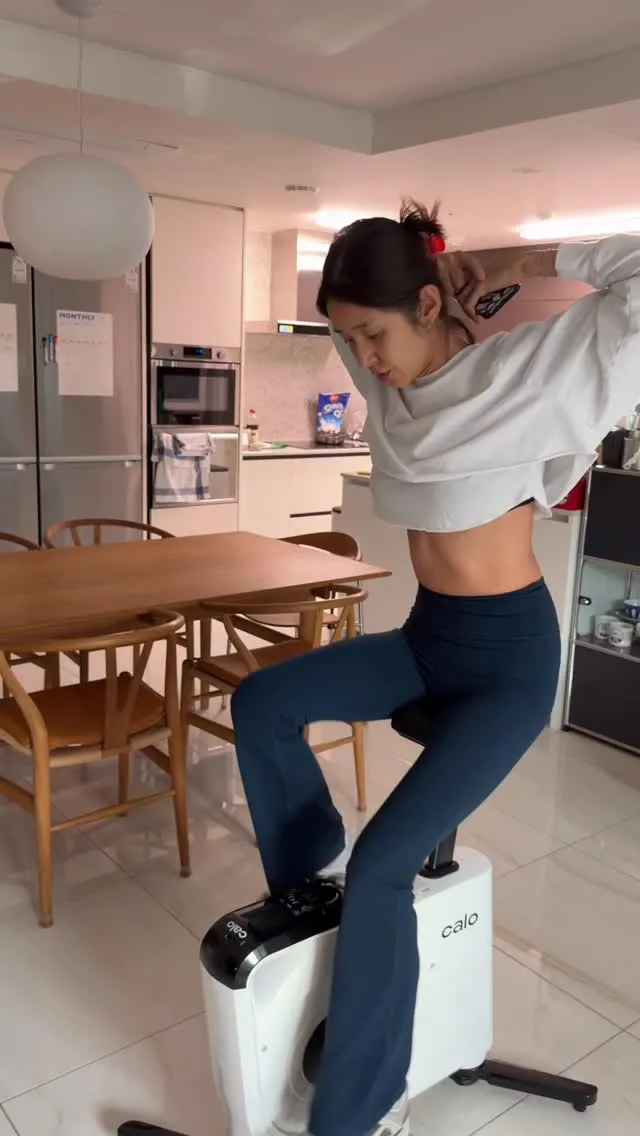 "다리가 터져나가고" 김빈우, 실내 자전거 도전