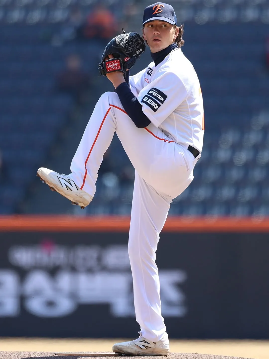 “Sweeper” rực lửa, niềm hy vọng mới của Hanwha Eagles