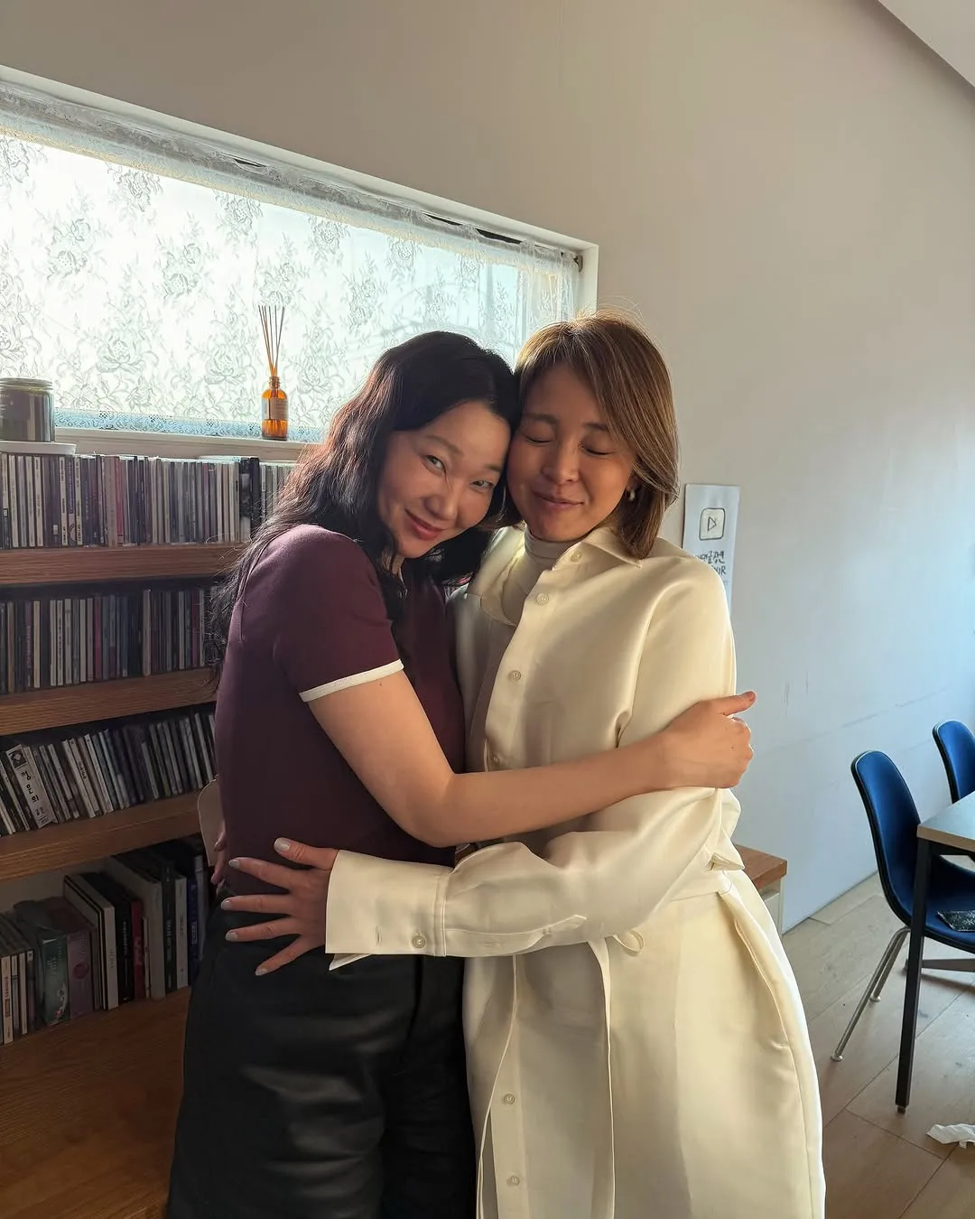 Pertemuan Hangat, Jang Yoon-ju dan Shiho