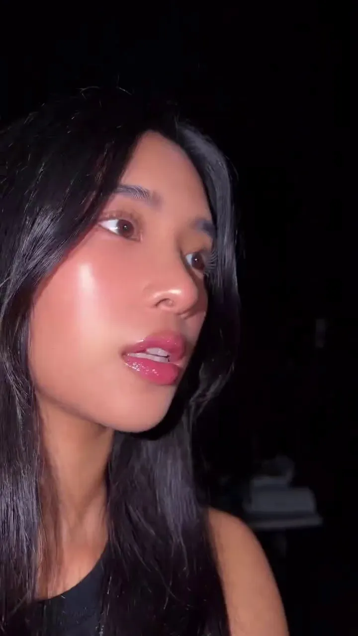 Cats Eye, 模特, 旋转