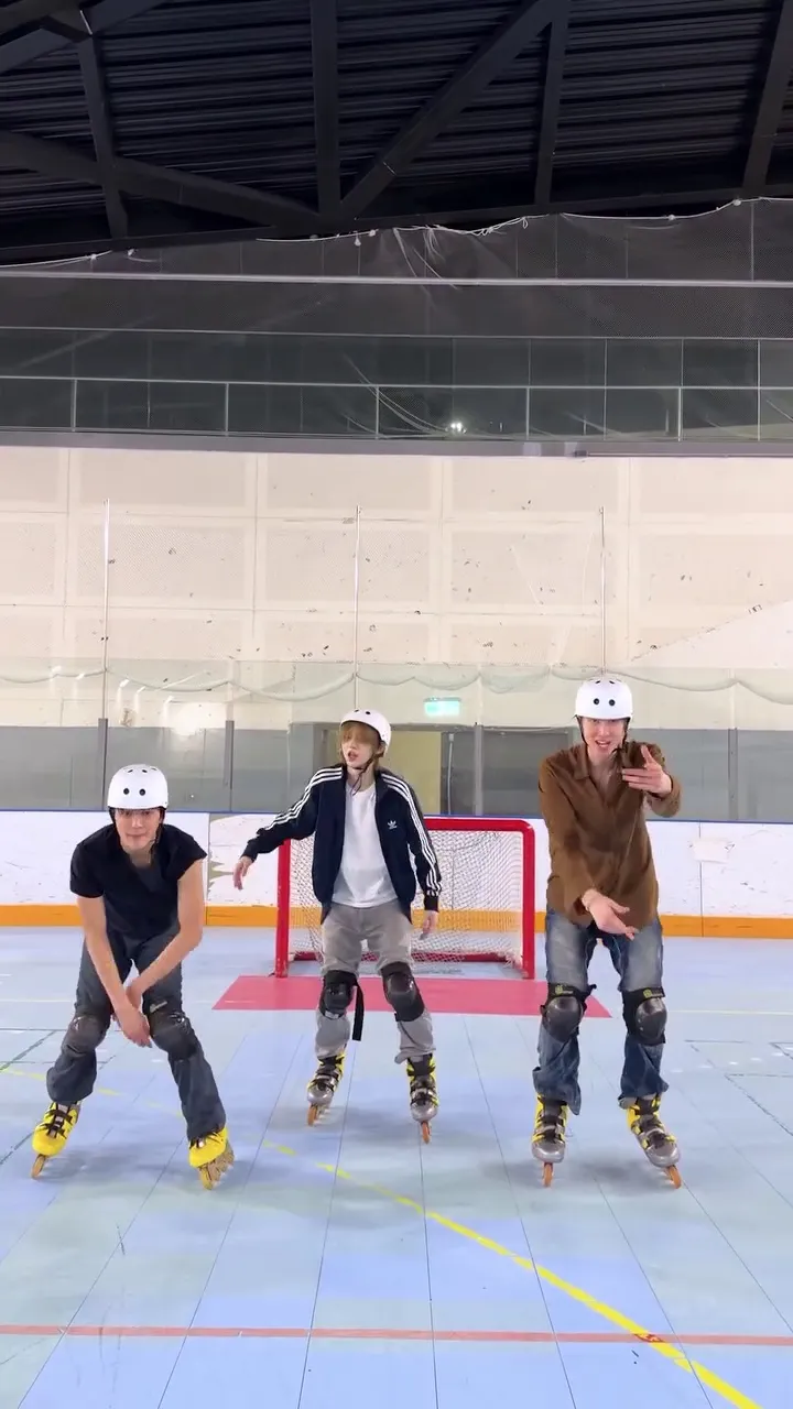 코르티스, 인라인 스케이팅, 인스타그램