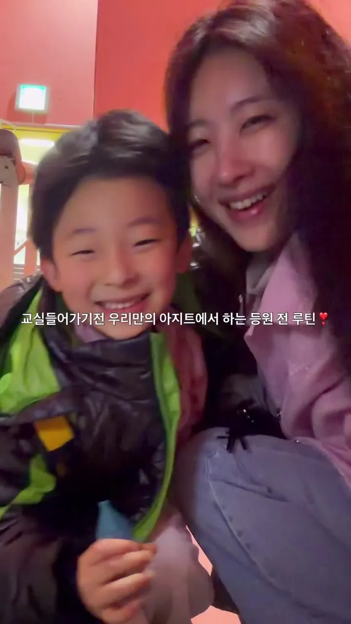 Nine Muses, cantante, guerra matutina escolar, Instagram, Moon Hyuna