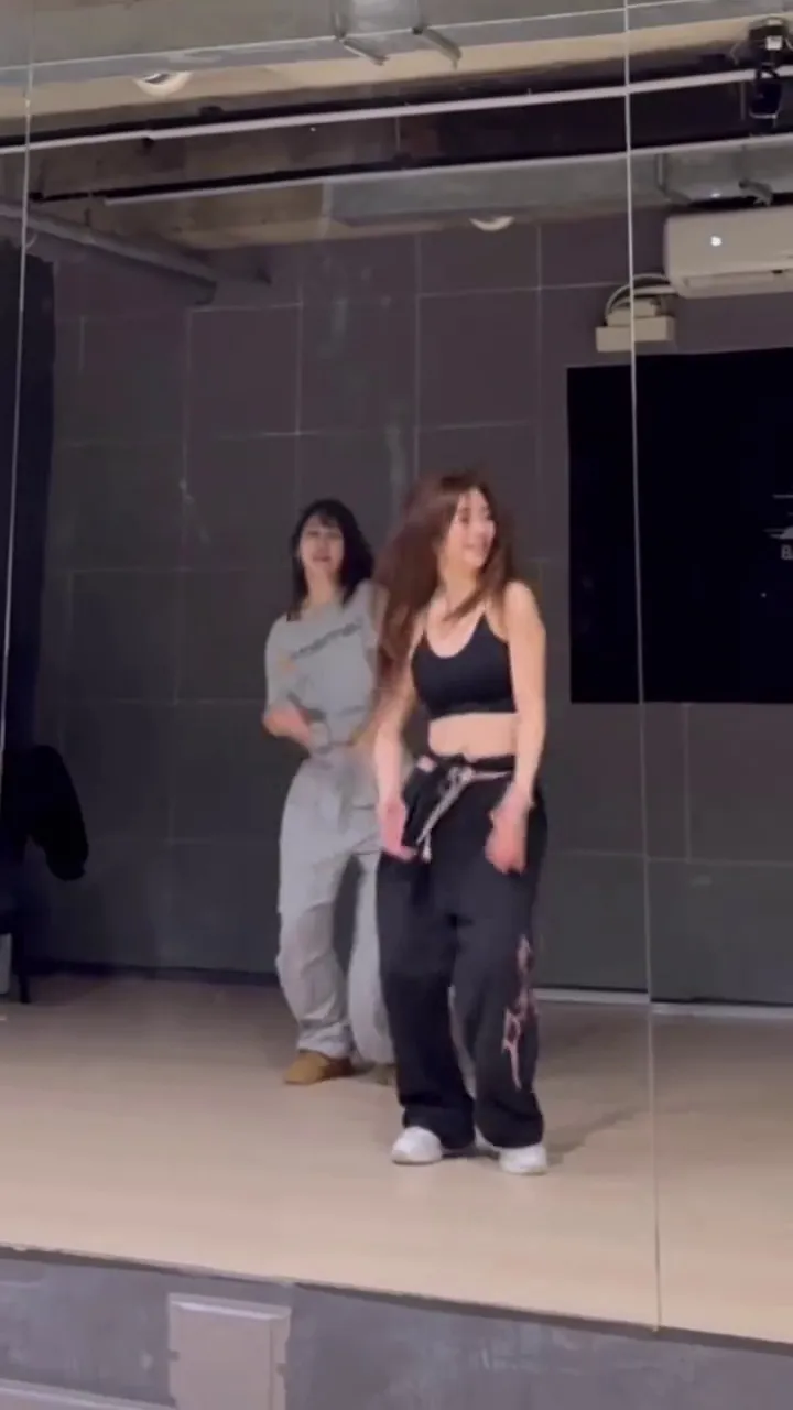 Seol Ha-yoon, bailarina, cover de ITZY