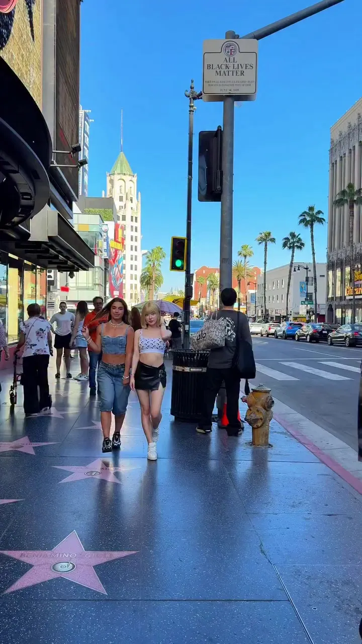 소다, 인스타그램, 할리우드