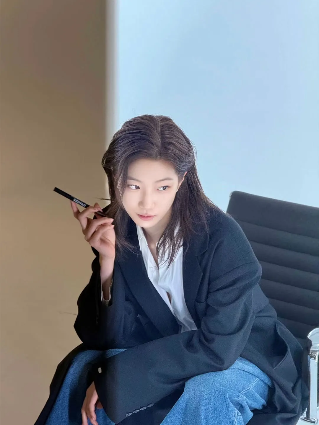 Kazuha, LE SSERAFIM, Instagram