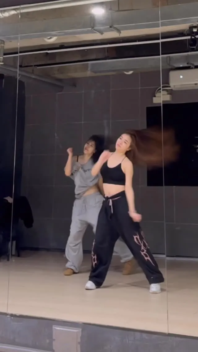 Seol Ha-yoon enciende las redes: su cover de ITZY deja a los fans sin aliento