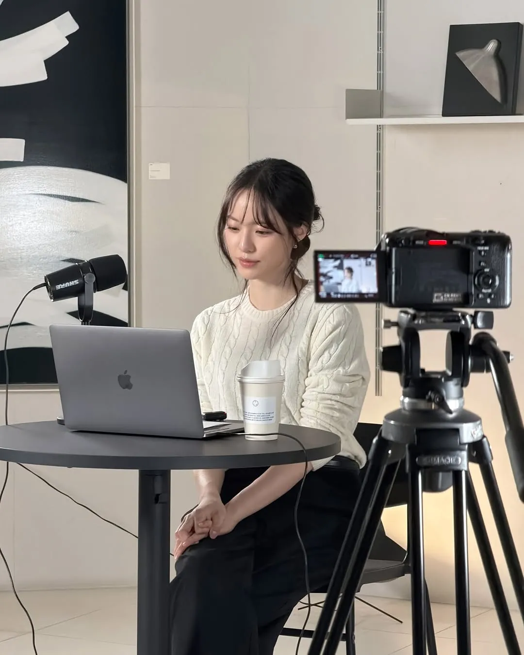 Bae Yoon-kyung, Aktris, Wawancara, Keseharian, PrainTPC