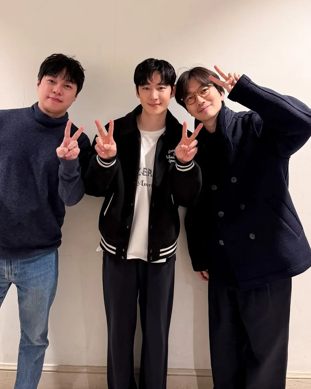 Lee Dong-hwi khép lại rực rỡ buổi GV cổ vũ ‘Method Acting’ cùng Lee Je-hoon