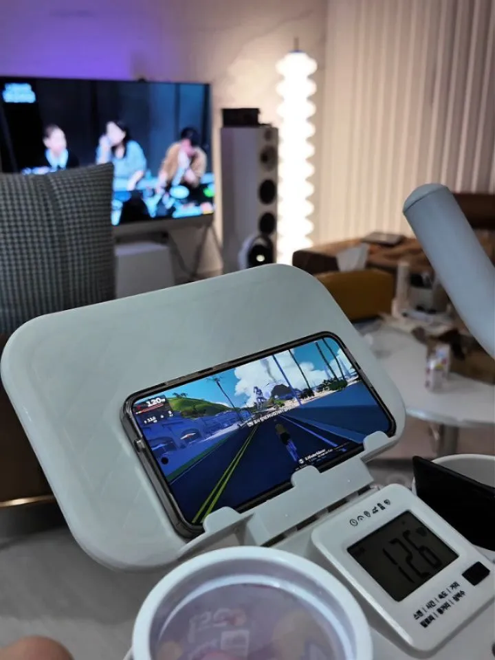 Actor Choi Dong-seok Shocks Fans With ER Scare — Vows A Major Lifestyle Change