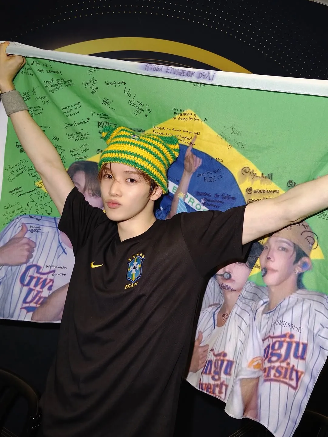 ライ즈, 歌手, ブラジル