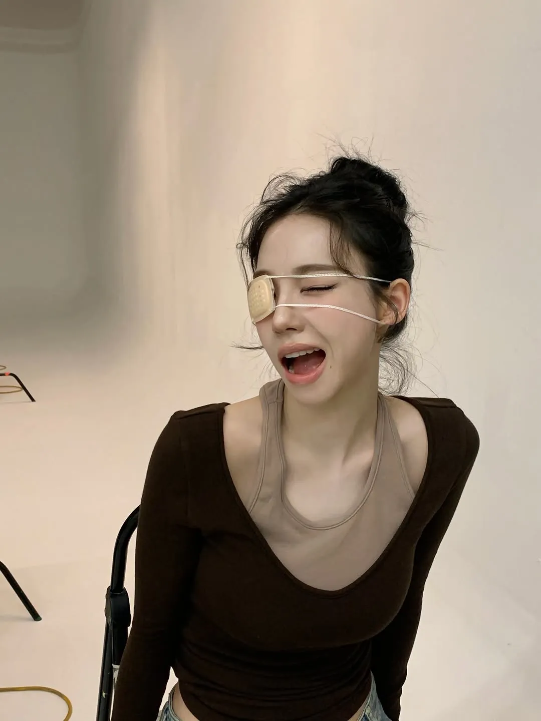 에스파, 카리나, 인스타그램, 안대, 비주얼