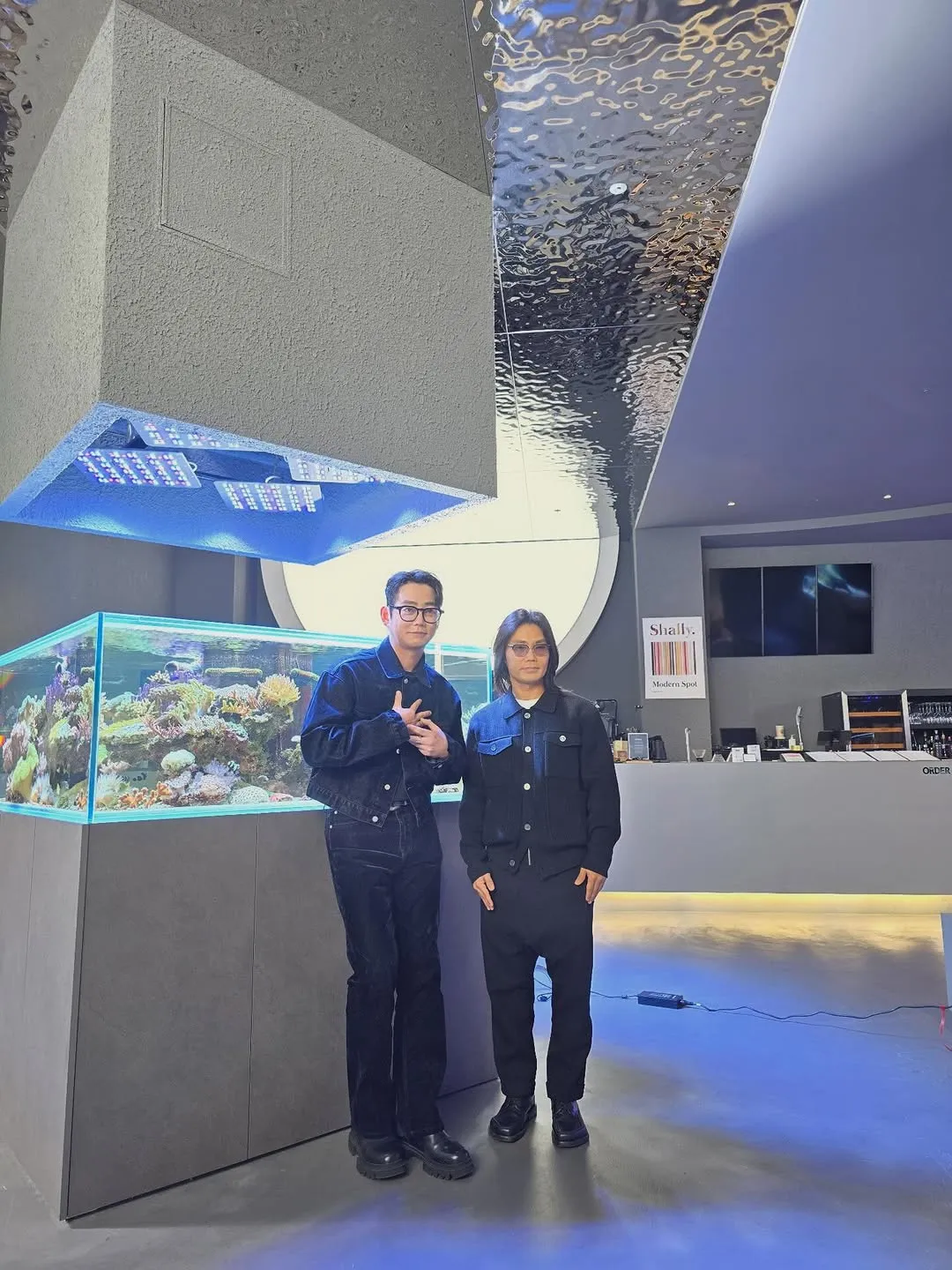 抒情王子泰伊，与粉丝温暖互动