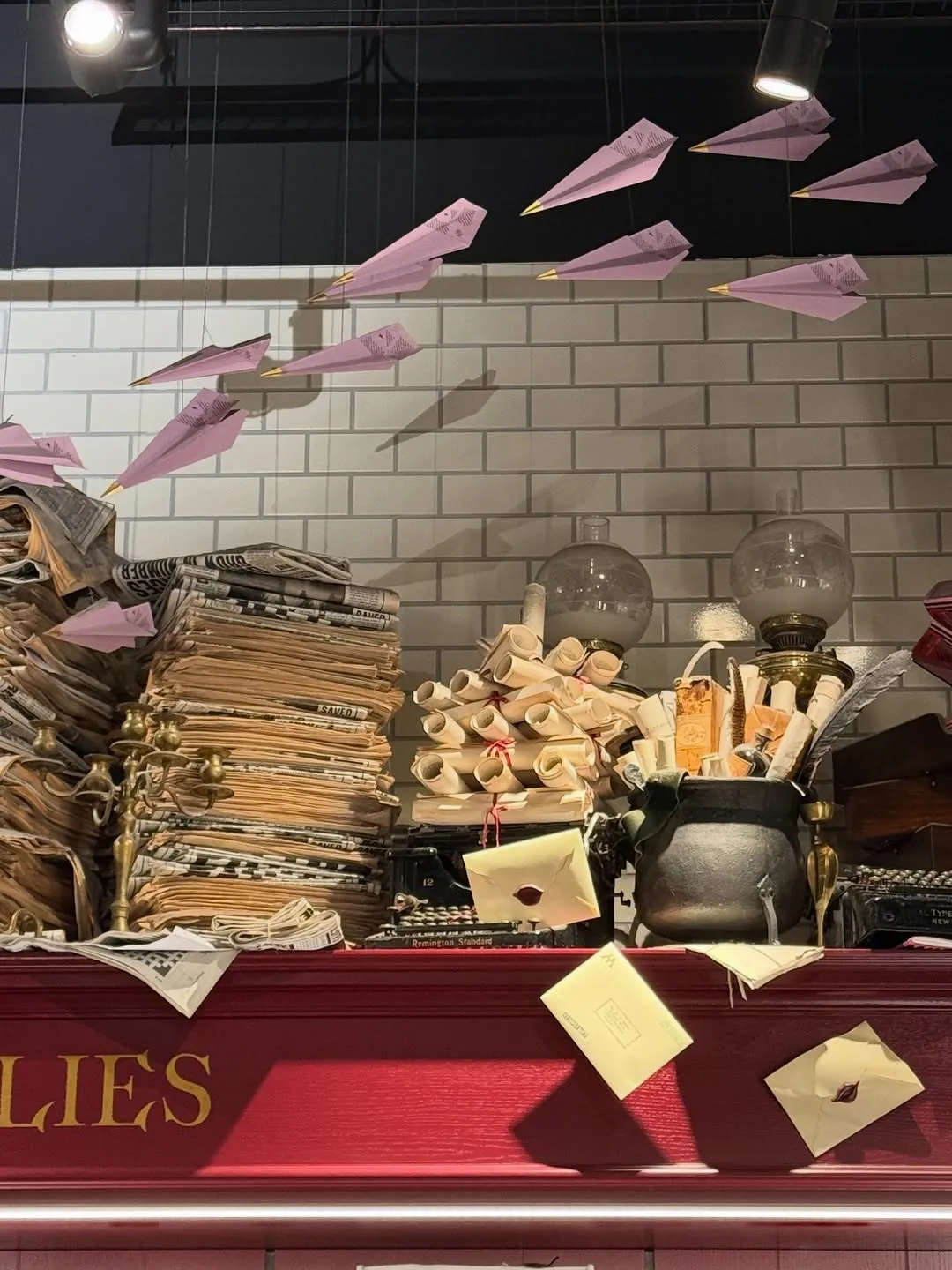 อีมินฮยอก (บีทูบี), ลอนดอน, อัปเดตอินสตาแกรม