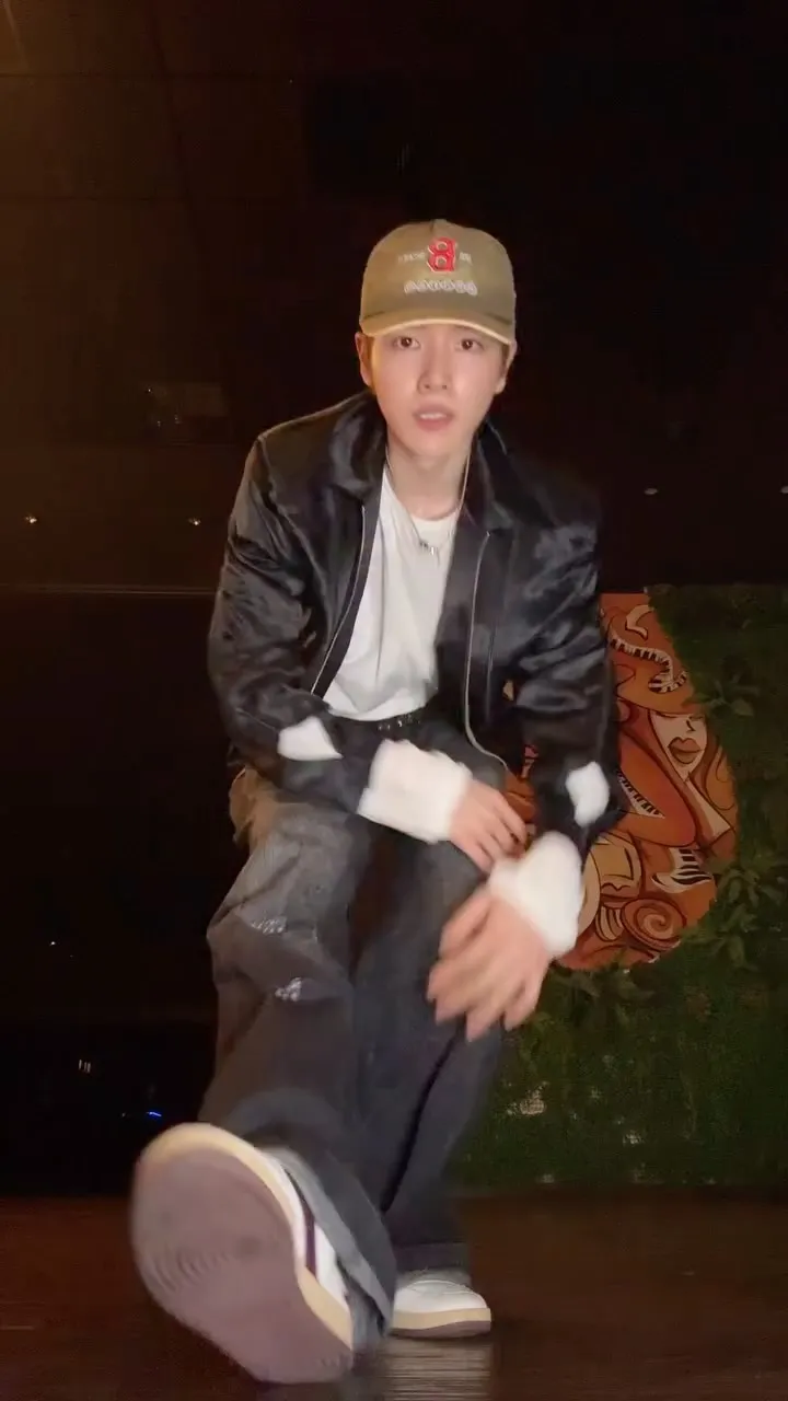 RIIZE đầy khí chất, cập nhật Instagram