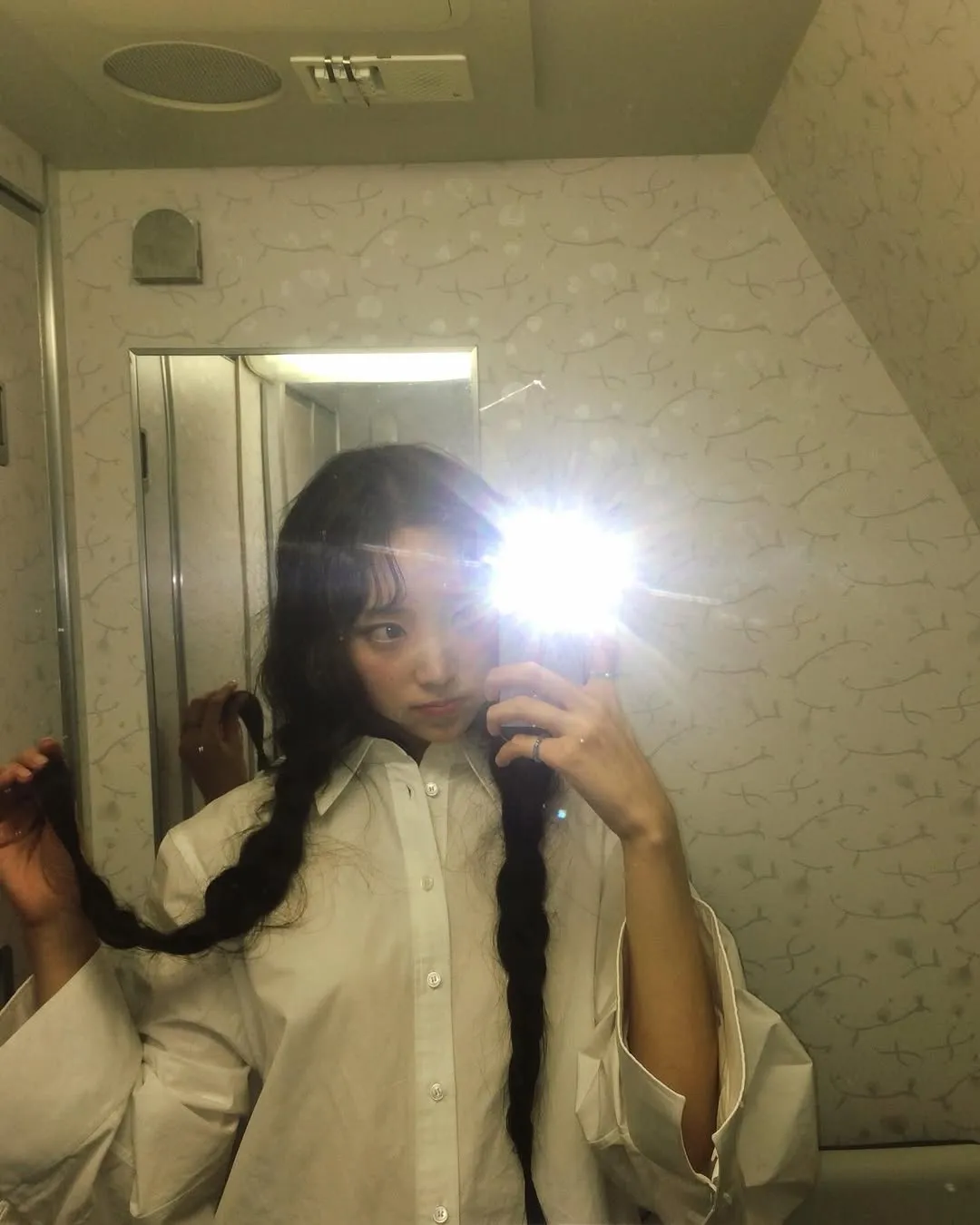 英書, All Day Project, Instagram