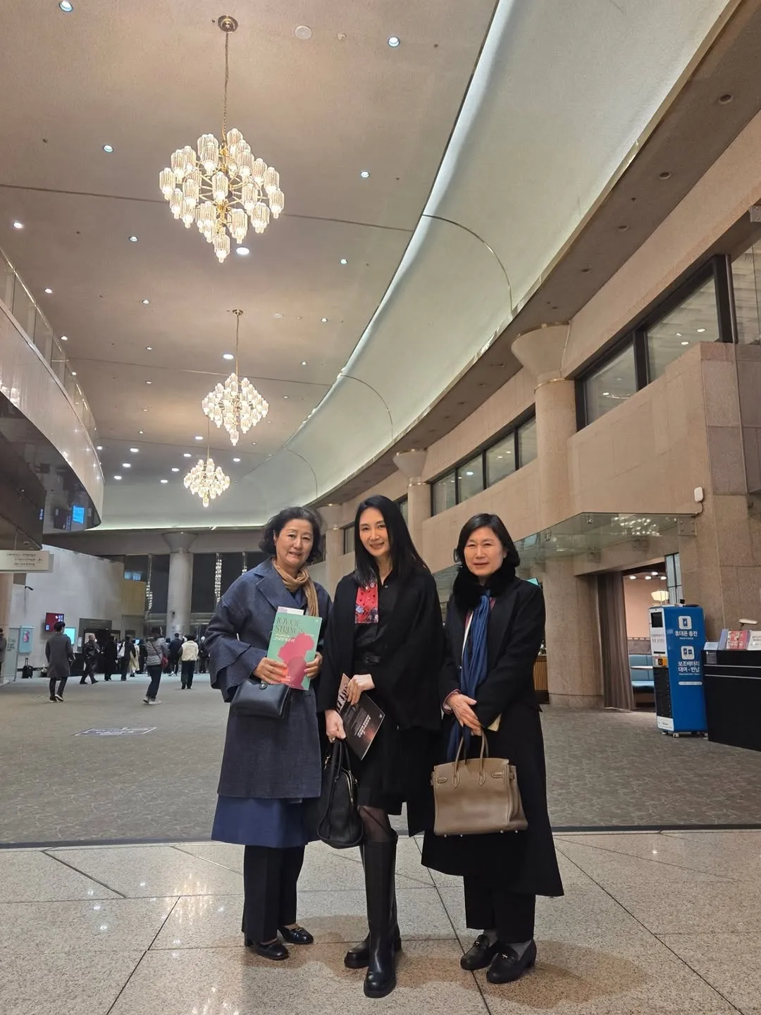 채시라, 배우, 연주 감상