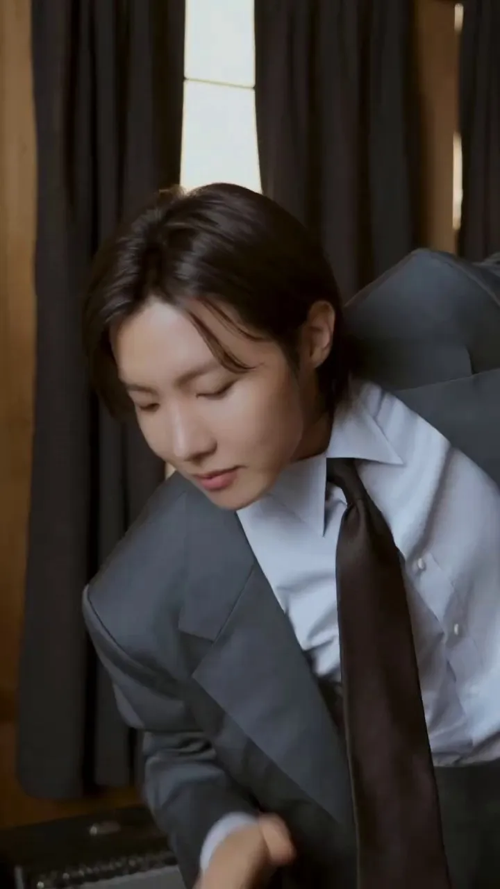 บีทีเอส, ไอดอล, อัปเดตอินสตาแกรม, แฟนๆ, เพลง