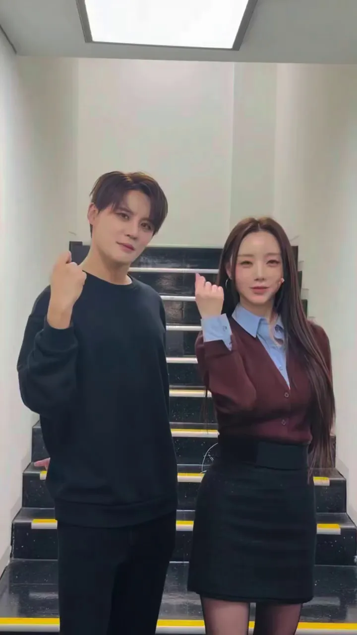 Lovelyz Kei, 音樂劇, Instagram