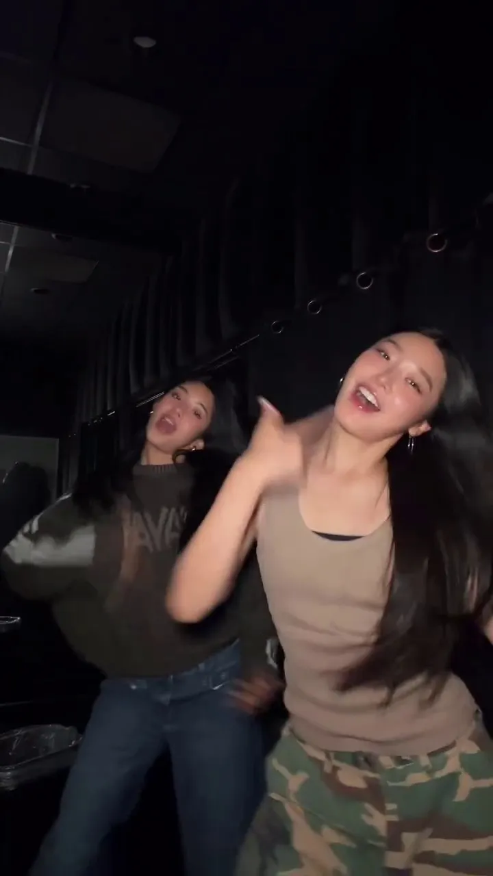 Cats Eye, 偶像, 巴西