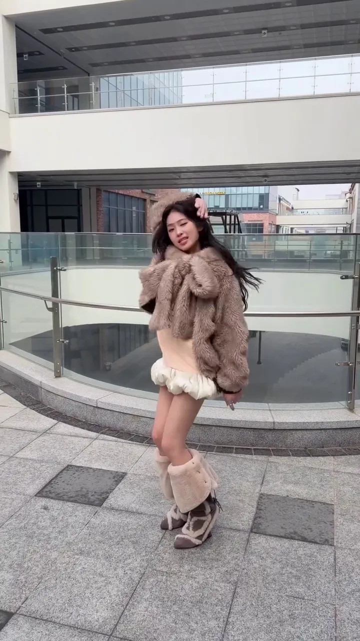 Baby Don't Cry, Entertainment, Instagram