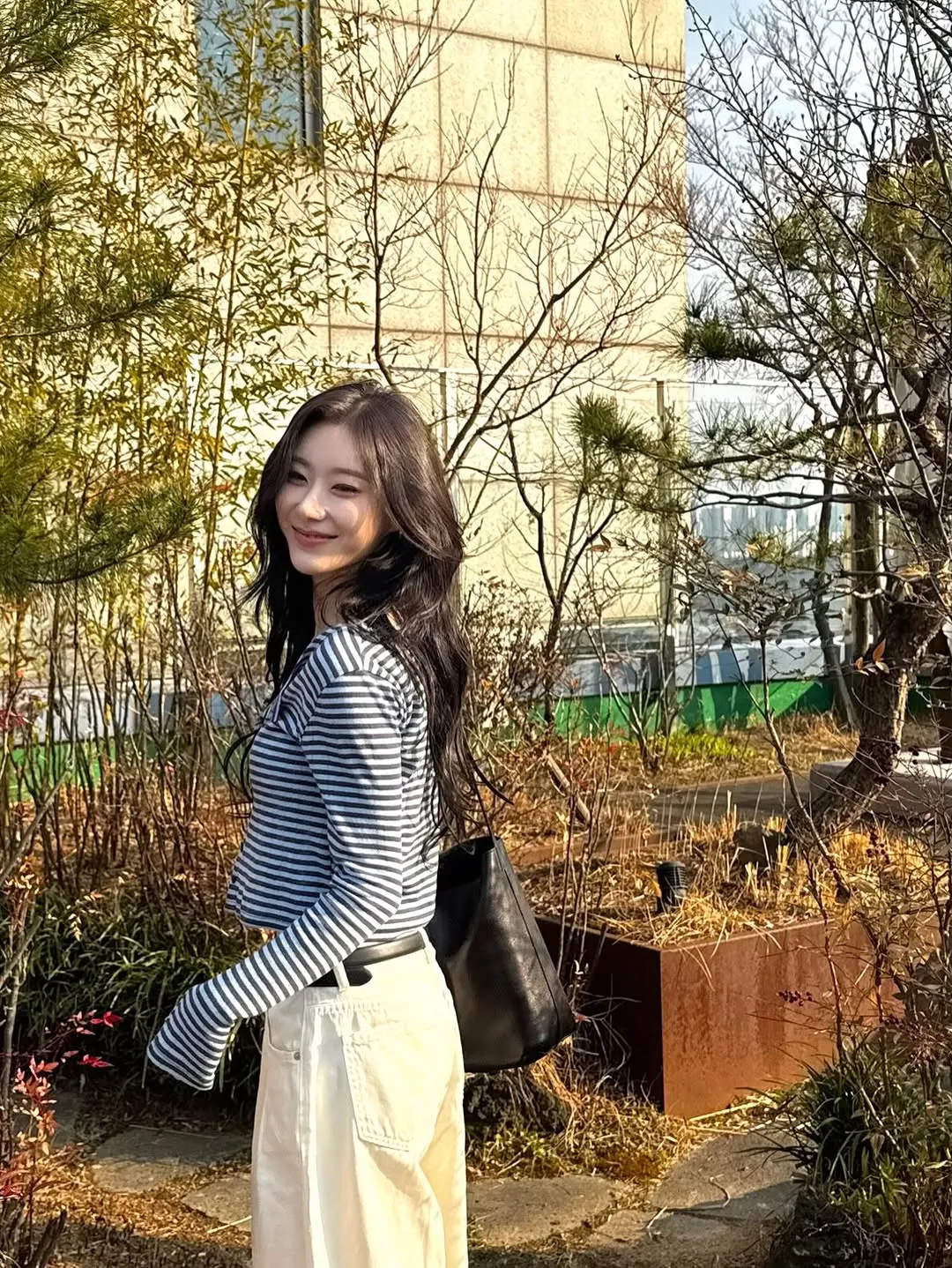 ITZY, Chaeryeong, Instagram