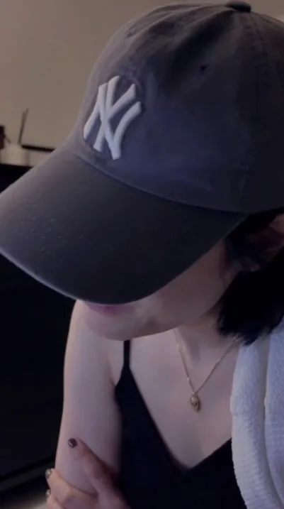 Lyn compartilha música cheia de emoção